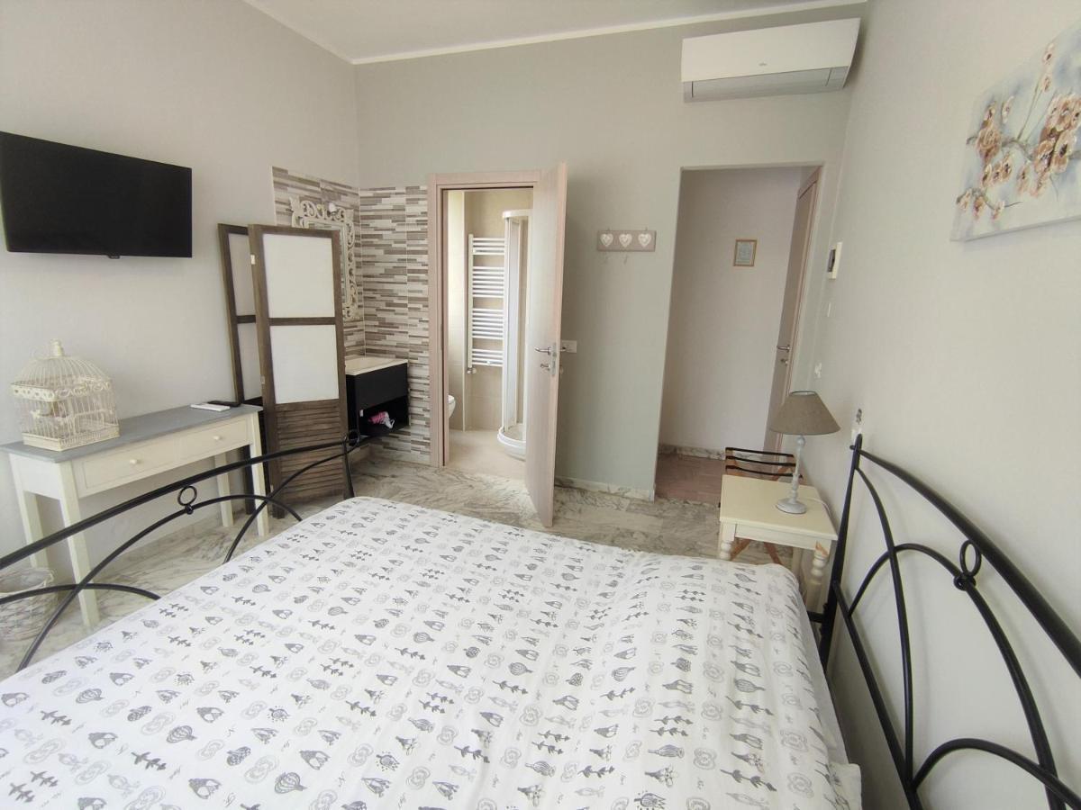 Bed and Breakfast La Mimosa Chic à Pietrasanta Extérieur photo